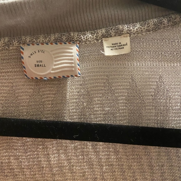 Anthropologie cardigan. Gray-silver metallic - Picture 3 of 3